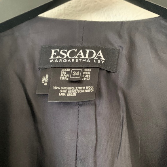 Escada Wool black Vest size 4 (34) - Picture 5 of 11